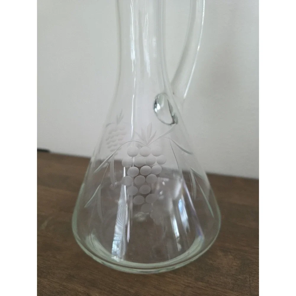 Vintage Hand Blown‎ Long Neck Etched Grapevine Clear Glass Pitcher 10.5